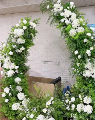 Greenery with White Hydrengea Premium Flower Arch - 4567